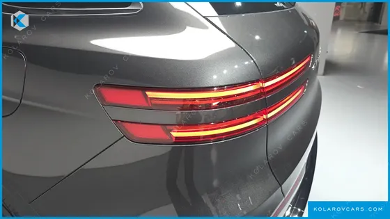 GENESIS GV70 2.5T GASOLINE 2WD