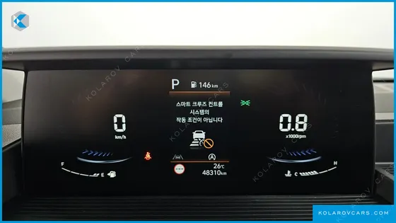 HYUNDAI STARIA LOUNGE 9-SEATER