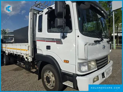 HYUNDAI MEGA TRUCK GOLD