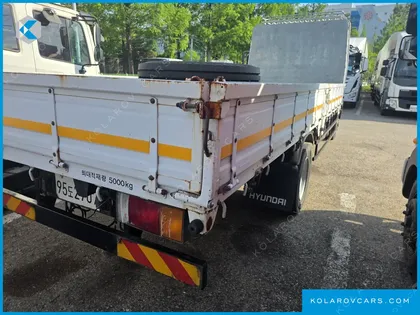 HYUNDAI MEGA TRUCK GOLD