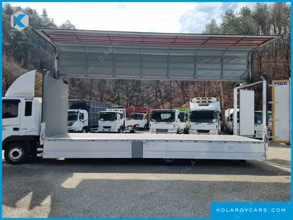HYUNDAI MEGA TRUCK GOLD