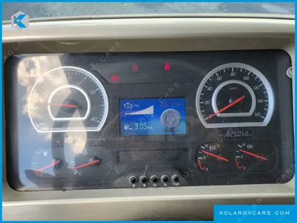 TATA DAEWOO NOBUS MID-SIZE TRUCK ROYAL