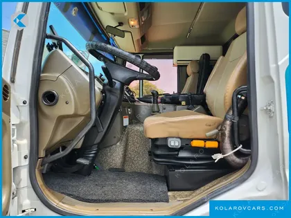 TATA DAEWOO NOBUS MID-SIZE TRUCK ROYAL