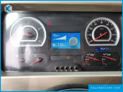 TATA DAEWOO NOBUS MID-SIZE TRUCK ROYAL