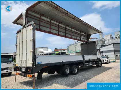 TATA DAEWOO NOBUS MID-SIZE TRUCK ROYAL