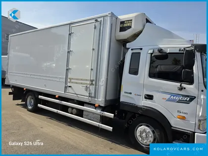 HYUNDAI MEGA TRUCK GOLD