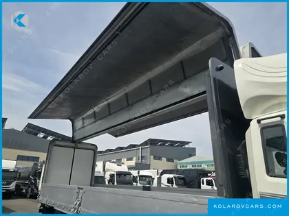 HYUNDAI MEGA TRUCK GOLD