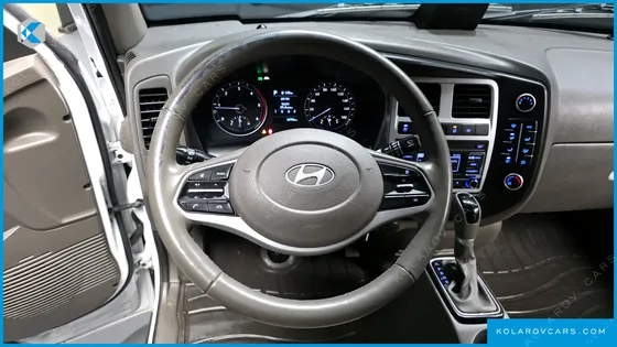 HYUNDAI PORTER II SUPER CABIN LPG