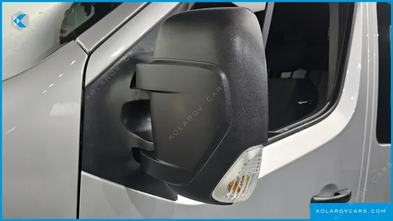 RENAULT KOREA MASTER 2.3 15-SEATER