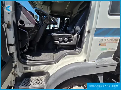 HYUNDAI MEGA TRUCK GOLD
