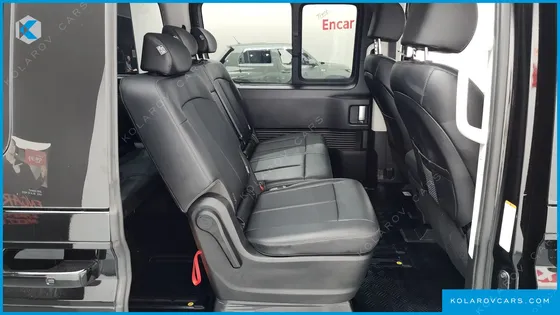 HYUNDAI STARIA TOURER 9-SEATER