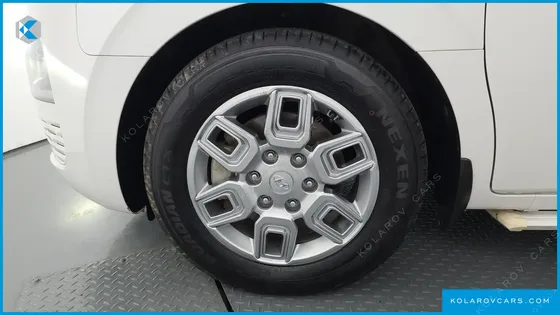 HYUNDAI STARIA 2WD CAMPING CAR