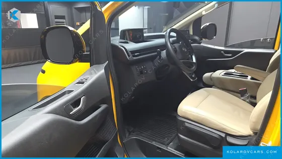 HYUNDAI STARIA HEV 1.6 TOURER 11-SEATER