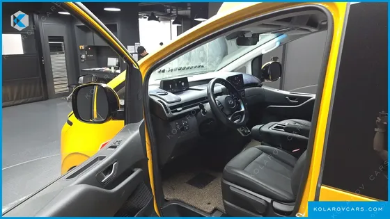 HYUNDAI STARIA L3.5 TOURER 11-SEATER