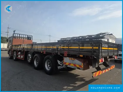 HYUNDAI TRAGO 10X4