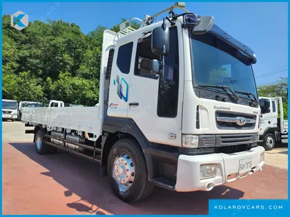 TATA DAEWOO NOBUS MID-SIZE TRUCK ROYAL