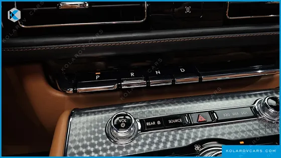 LINCOLN AVIATOR 3.0 BLACK LABEL AWD