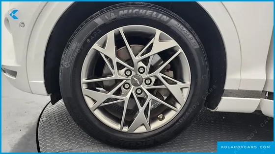 GENESIS GV70 2.5T GASOLINE 2WD