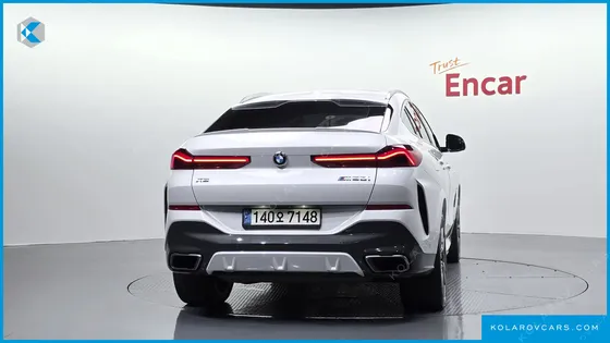 BMW X6 M50I
