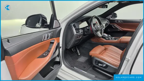 BMW X6 M50I