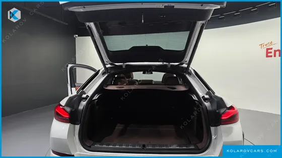 BMW X6 M50I