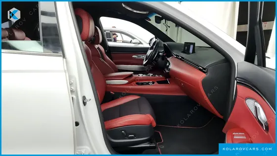 GENESIS GV70 2.5T GASOLINE 2WD