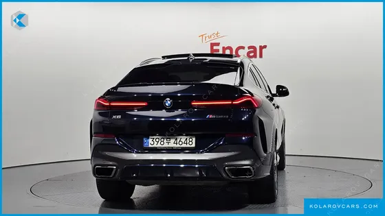 BMW X6 M50I