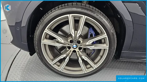 BMW X6 M50I