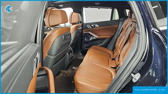 BMW X6 M50I