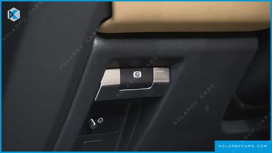 LAND ROVER DEFENDER 130 P400 X-DYNAMIC HSE