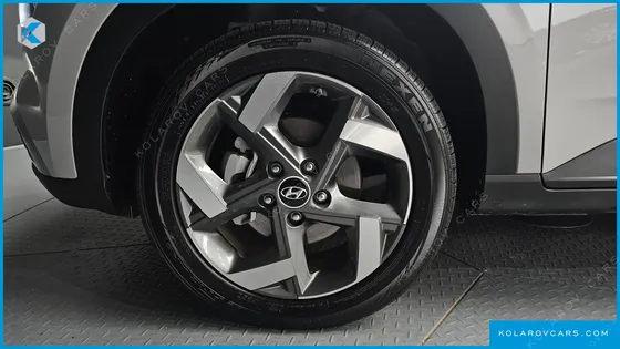 HYUNDAI VENUE 1.6 FLUX