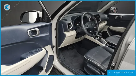 HYUNDAI VENUE 1.6 FLUX