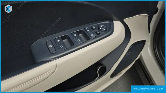 HYUNDAI VENUE 1.6 FLUX