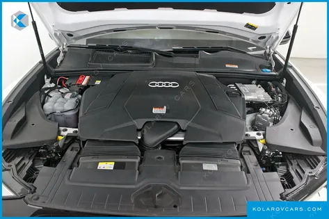 AUDI Q8 55 TFSI QUATTRO PREMIUM