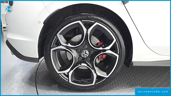 VOLKSWAGEN GOLF 2.0 GTI