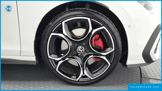 VOLKSWAGEN GOLF 2.0 GTI