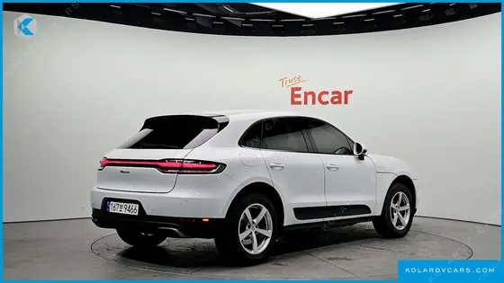 PORSCHE MACAN 2.0