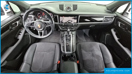 PORSCHE MACAN 2.0