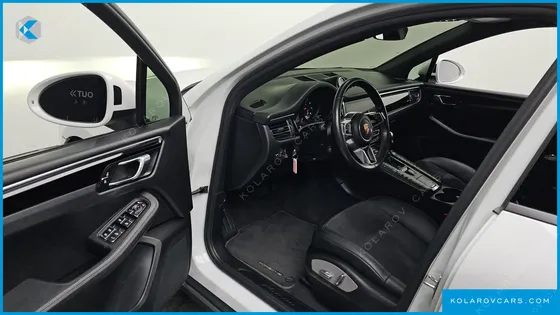 PORSCHE MACAN 2.0