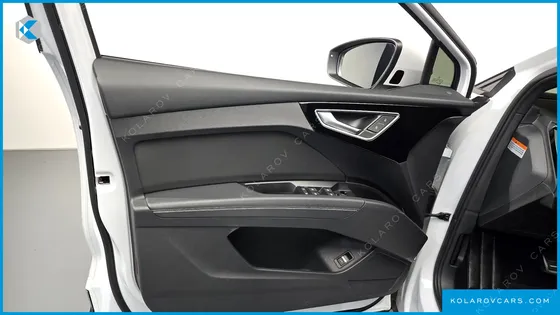 AUDI Q4 E-TRON 40 PREMIUM SPORTBACK