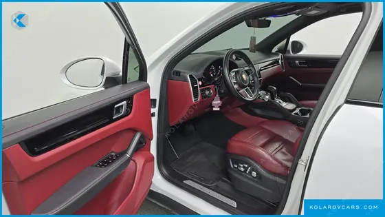 PORSCHE CAYENNE 3.0