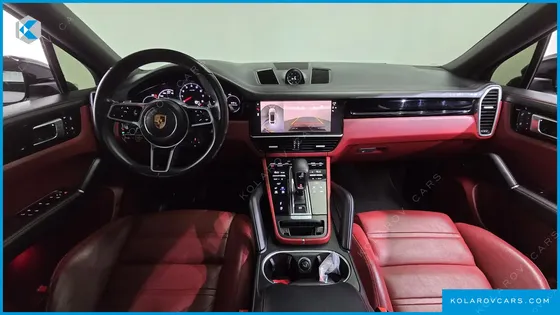 PORSCHE CAYENNE 3.0 COUPE PLATINUM EDITION