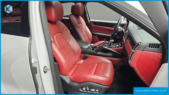 PORSCHE CAYENNE 3.0 COUPE