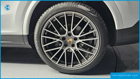 PORSCHE CAYENNE 3.0 COUPE
