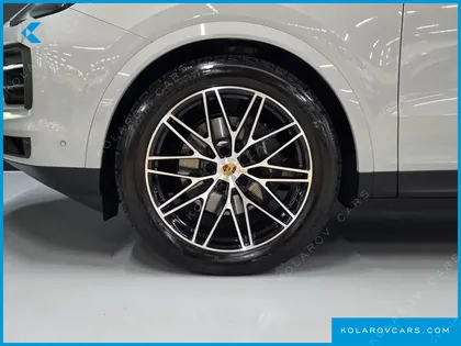PORSCHE CAYENNE 3.0