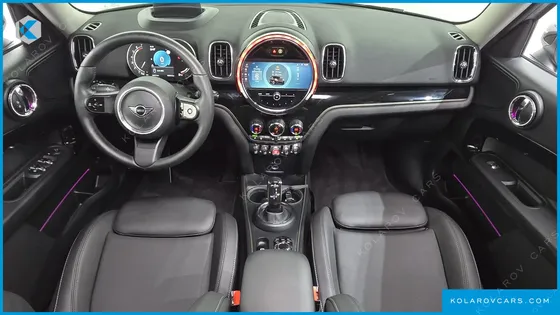 MINI COUNTRYMAN CLASSIC PLUS LAUNCH PACK