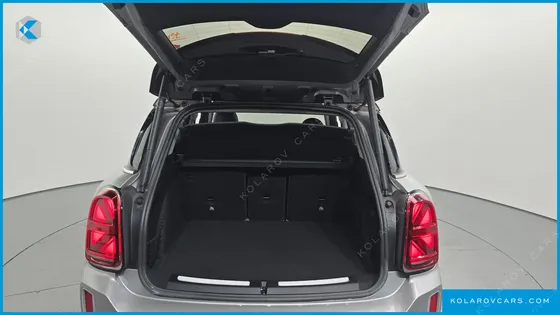 MINI COUNTRYMAN CLASSIC PLUS LAUNCH PACK