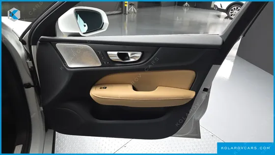 VOLVO S60 B5 ULTIMATE BRIGHT