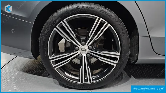 VOLVO S60 T5 INSCROPTION