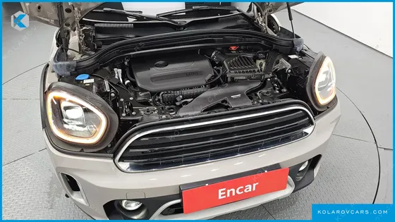 MINI COUNTRYMAN CLASSIC PLUS LAUNCH PACK